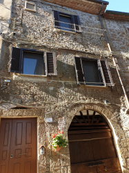 Appartamento in Vicolo antico Pretorio a Pitigliano