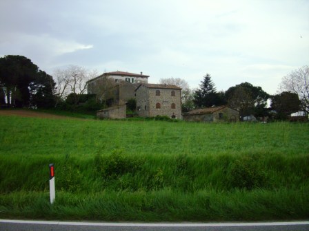 VENDESI Appartamento - Pitigliano GR - Campagna