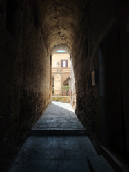 via Porzia Vignoli