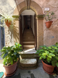 vicolo della Rivolta